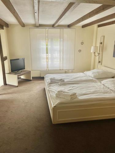 Kaisermühle Hotel & Gasthof Room Type - Luxury Quadruple Room