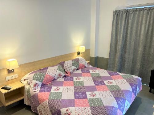1 queen bed