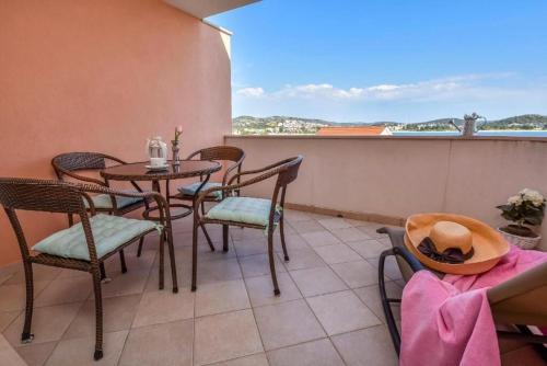 Two-Bedroom Apartment Standard