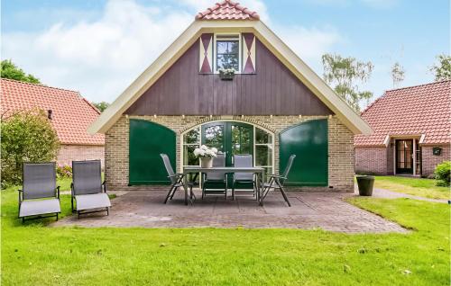  Beautiful Home In Ijhorst With Wifi And 2 Bedrooms, Pension in IJhorst bei Rouveen