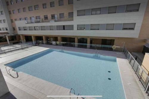 Swimming pool, PACIFICO 1º Linea de playa con piscina y parking in Carretera de Cadiz