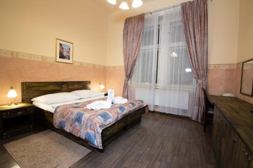 Hotel Victor - image 2