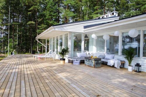 Villa Dyyni - South Facing - Seafront - Jacuzzi, Helsinki (foto 9)