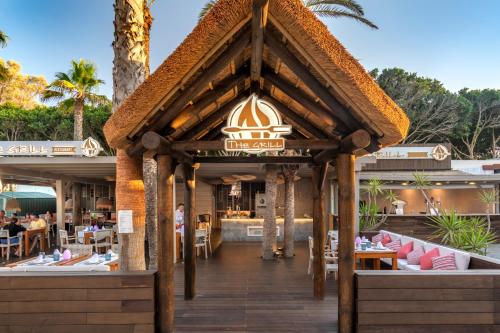 Restaurant, Mediterraneo Bay Hotel & Resort in Roquetas De Mar