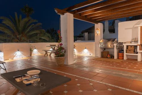 Luxurious penthouse in Ventura del Mar Puerto Banus