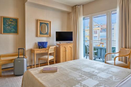 Maciá Condor - main image