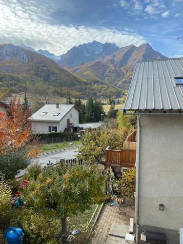 3 chambres, calme, vue imprenable, refait à neuf