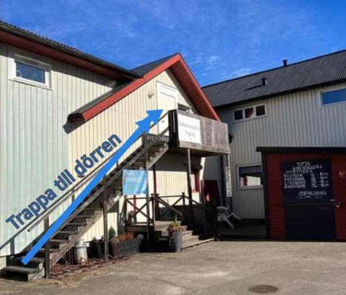 Exterior view, Tofta Konstgalleri-Hel Lagenhet 70kvm in Getteron