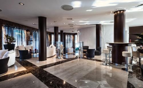 Crowne Plaza Milan City, an IHG Hotel