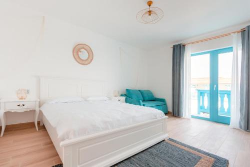 Vila Mavis-cazare cu piscina incalzita 1 mai-30 sept in มาห์มูเดีย