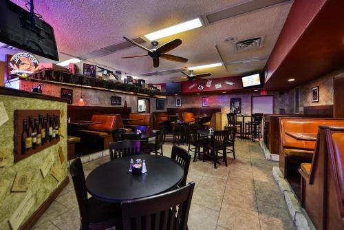 Budget Inn & Suites Guymon - image 9