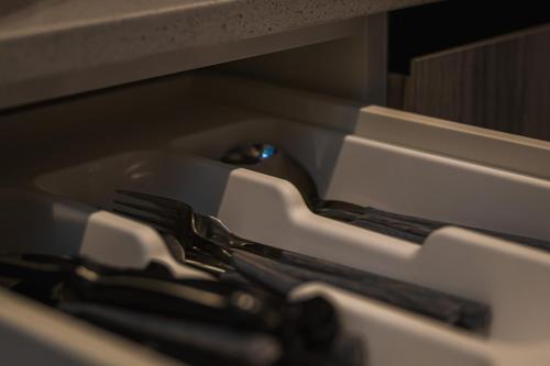 MIKKA CLOS MIKKA CLOS