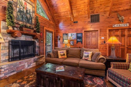 Base Camp Experience HotTub JettedTubs Grill Great Location WIFI - image 10