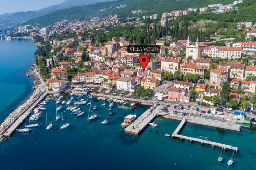 Villa Volos Apartment Karmen With Roof Terrace, Sea View, Free Private Parking