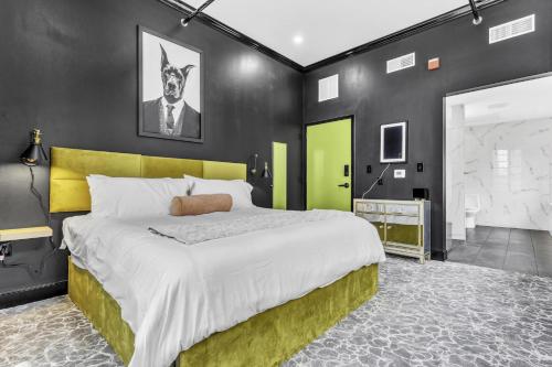 ONE South Boutique Hotel