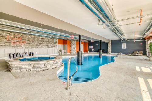 Blue Diamond Lodge at Table Rock Lake in Branson, USA