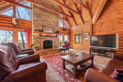 Rustic Elegance in Boone, USA