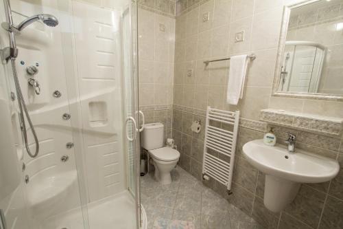 Hotel Grand - image 9