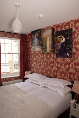 The Sun Hotel Room Type - Standard Double Room