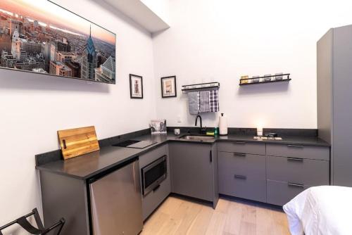 Thena Hotel - Cozy Studio in Philadelphia, USA