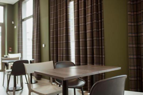 Restaurant, easyHotel Paris Nord Aubervilliers in Aubervilliers