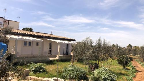  MAMA´ RELAX 1 a un passo dal mare con piscina in Melpignano