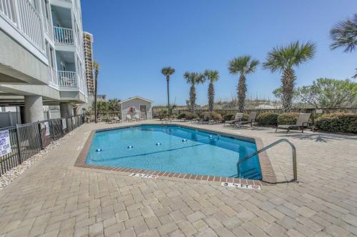 Condo with Pool and Beach Access 1 Mi to Pier! - main image