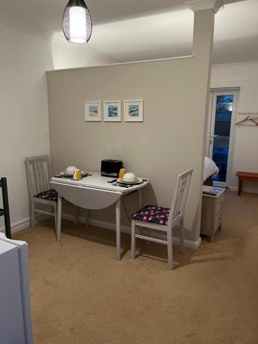 Lambourne House - Accommodation - Whitstable