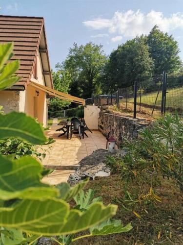 LE MACHAON , Gîte rural *** avec espace piscine privé - Brégnier-Cordon