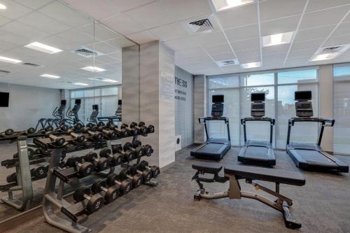 ห้องฟิตเนส, Fairfield by Marriott Inn & Suites Minneapolis Downtown in มินนิอาโปลิส ซิตี้ เซ็นเตอร์