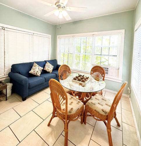 King Suite image 8