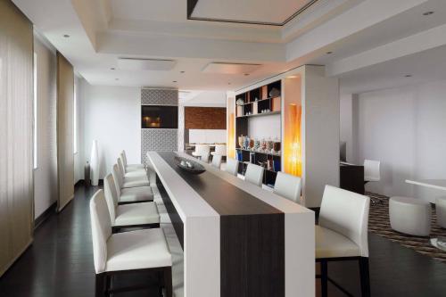 Cologne Marriott Hotel - image 7