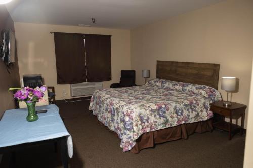 Lafayette Inn in Moundsville, USA