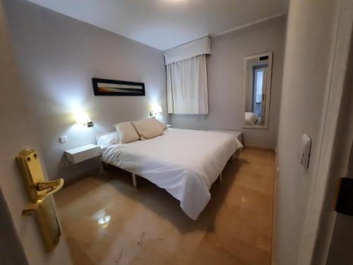 Sevilla Suite Torre Triana, parking free gratis!, Sevilla (fotografie 4)
