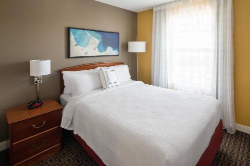 TownePlace Suites Los Angeles LAX Manhattan Beach in Hawthorne, USA