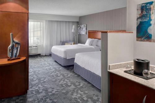 Courtyard by Marriott Paramus