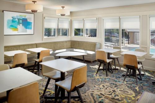 Residence Inn by Marriott Atlanta Buckhead - image 12