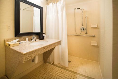 Fairfield Inn & Suites Burley - image 2