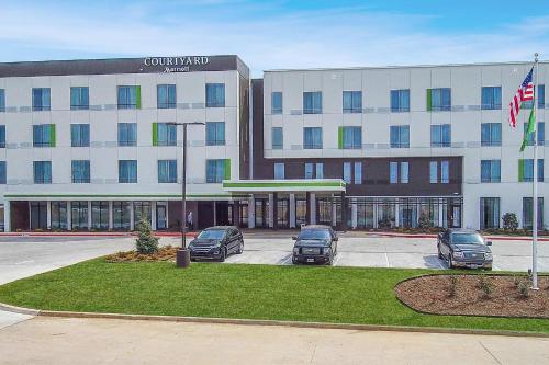 Courtyard by Marriott Longview North