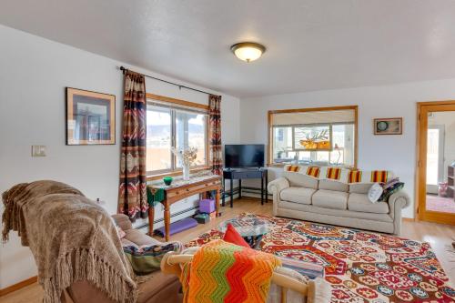 Ideally Located Taos Vacation Rental with Gas Grill