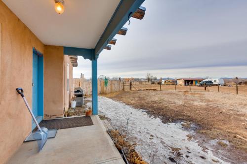 Ideally Located Taos Vacation Rental with Gas Grill