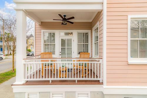 Rooftop Deck with Parking - 3 Blocks to KING, Charleston (foto 2)