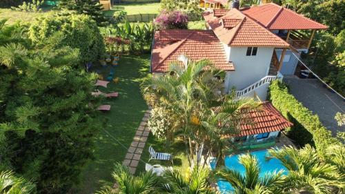 Villa Los Caciques By Hospedify - Hermosa Villa con Piscina, Billar, Zona de BBQ y Domino