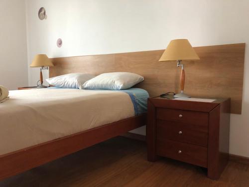 AZORES HOLIDAYS HOUSE -B&B - Suites - Self Check-in KEYBOARD