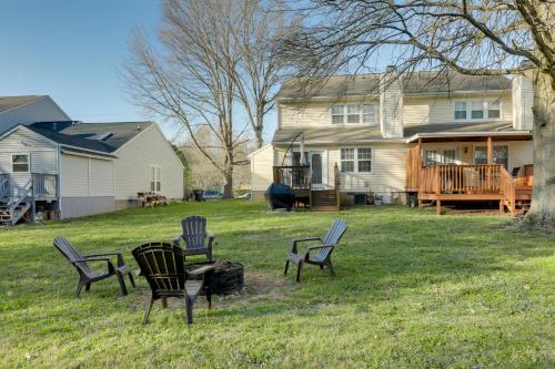 Antioch Townhome Less Than 14 Mi to Downtown Nashville! in Antioch, USA