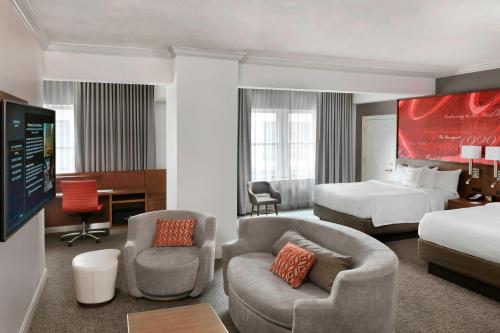 Junior Suite, 2 Queen, Sofa bed