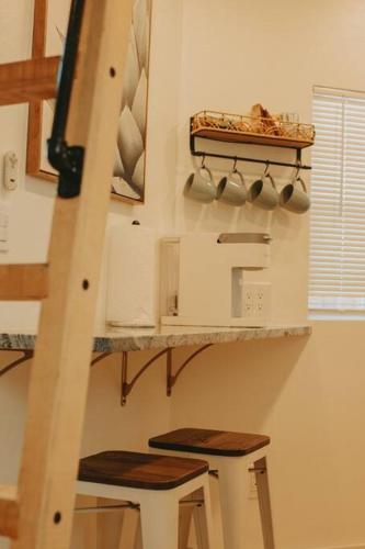 Agave Tiny House at Cactus Flower-HOT TUB-Pet Friendly-No Pet Fees!