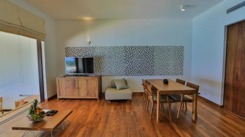 Pandanus Beach Resort & Spa