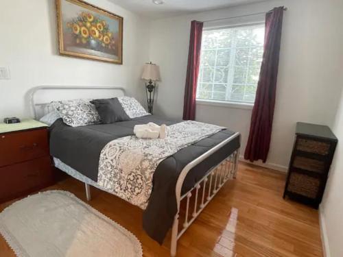 2 Bedroom Apartment with Parking near City College of SF - San Francisco