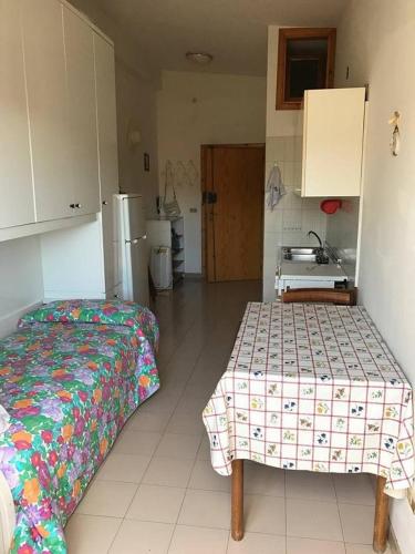 Isa Rooms